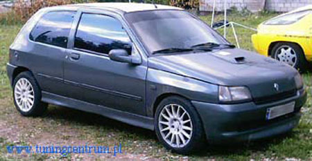 RENAULT-CLIO-I